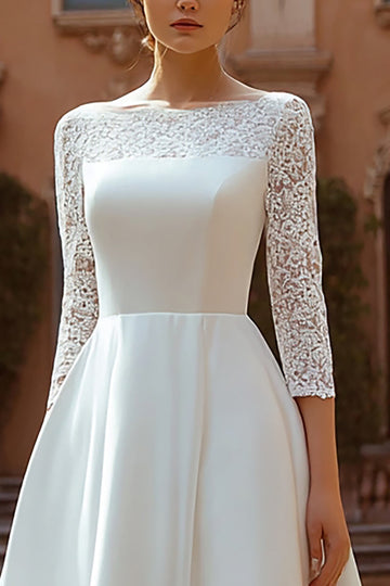 Robe de mariée ivoire col bateau une ligne dentelle